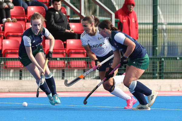 Action from the All Ireland Hockey League match between Queen's University and Ulster University Elks on Saturday 4 October 2025. © FRU SPORTS 2025.