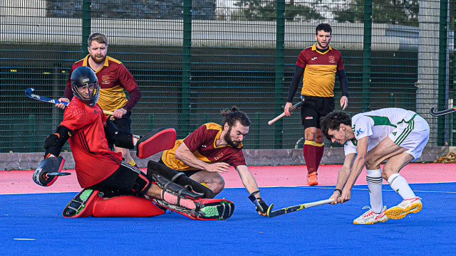 Action from the Premire League match between Queen's University and Mossley on Saturday 1 November 2025. Photo: Cyril Boyd. © FRU SPORTS 2025.