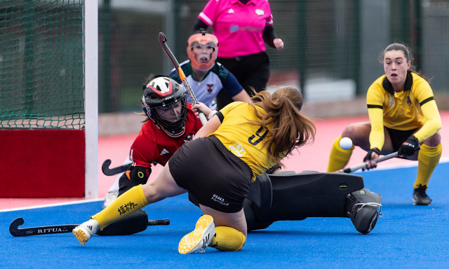 Action from the Irish Senior Cup match between Queens University and Pembroke Wanderers on Saturday 21 February 2026. Photo: Bob Given. © FRU SPORTS 2026.